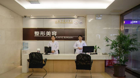 上海东方医院汪汇脂肪填充怎么样?脸部脂肪填充案例,很自然!