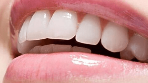 上海九院种植牙费用多少?口腔种植牙好的医生推荐